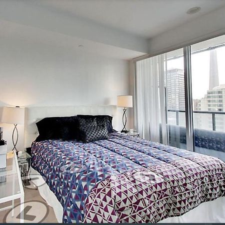 Comfortable Central Downtown Condo - تورونتو المظهر الخارجي الصورة
